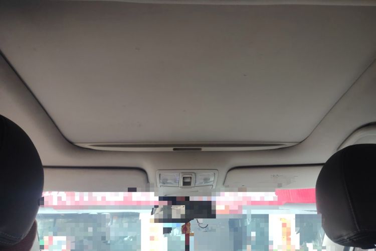 Used Kia Sportage R 2015 2.0L Automatic Two-Wheel Drive DLX Model Headliner