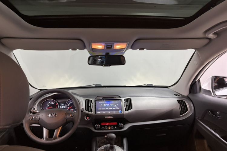 Used Kia Sportage R 2015 2.0L Automatic Two-Wheel Drive DLX Model Headliner