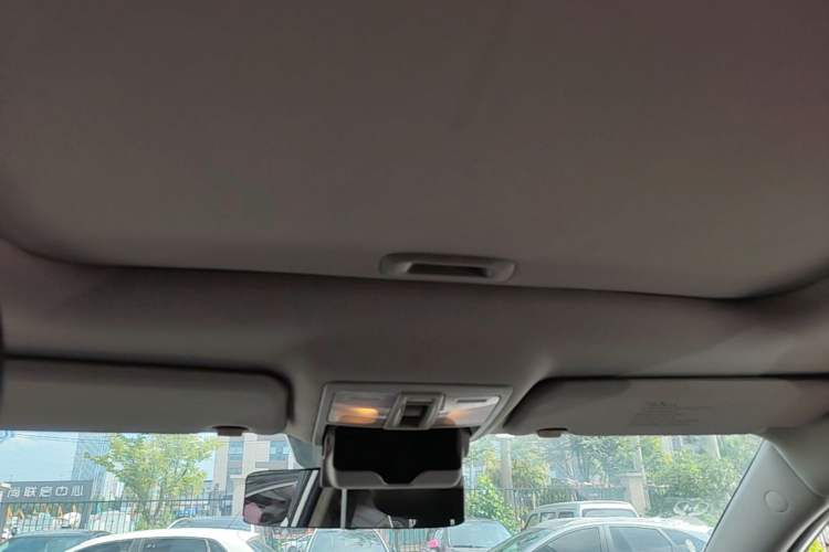 Used Kia Sportage R 2015 2.0L Automatic Two-Wheel Drive GL Headliner