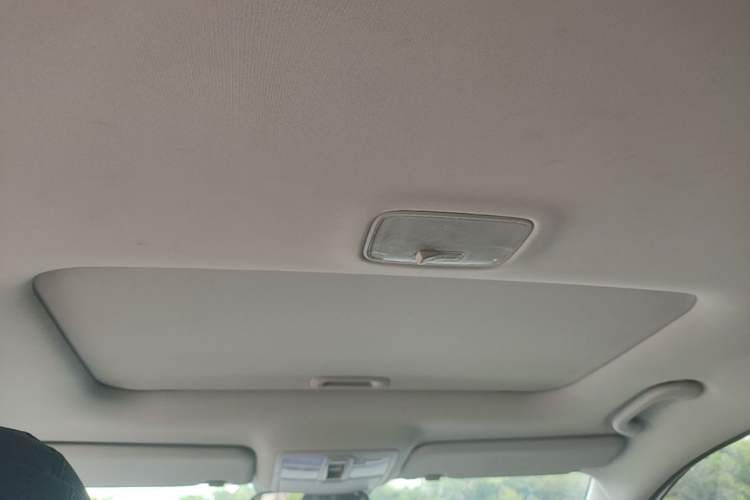Used Kia Sportage R 2015 2.0L Automatic Two-Wheel Drive GL Headliner