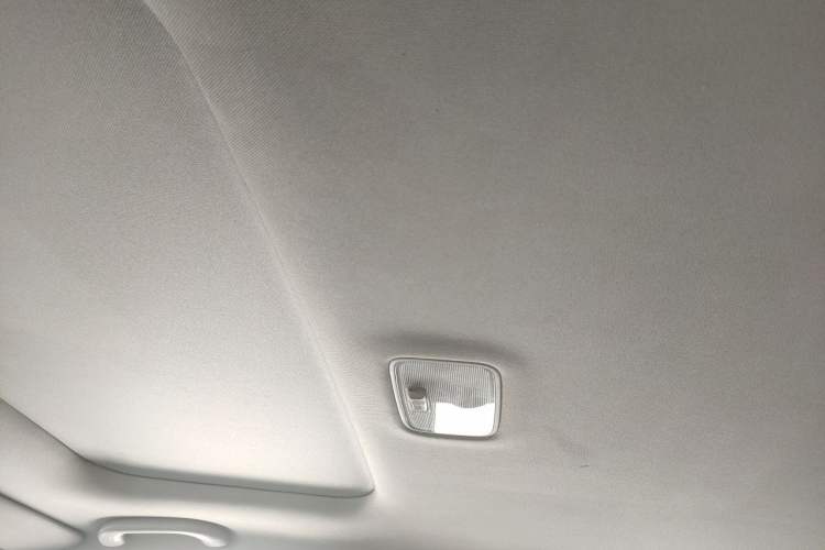 Used Kia Sportage R 2015 2.0L Automatic Two-Wheel Drive GL Headliner