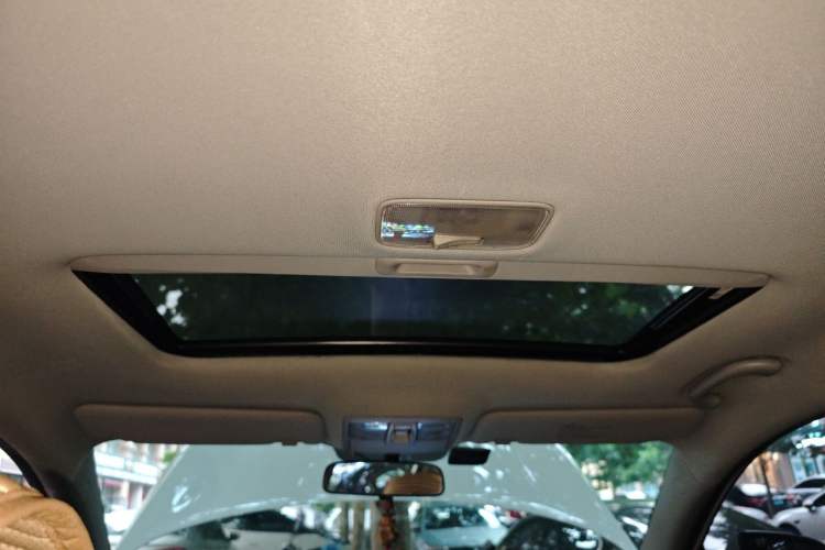 Used Kia Sportage R 2015 2.0L Automatic Two-Wheel Drive GL Headliner