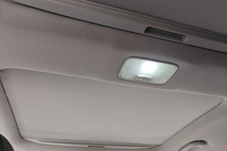 Used Kia Sportage R 2015 2.0L Automatic 2WD Premium Edition Headliner