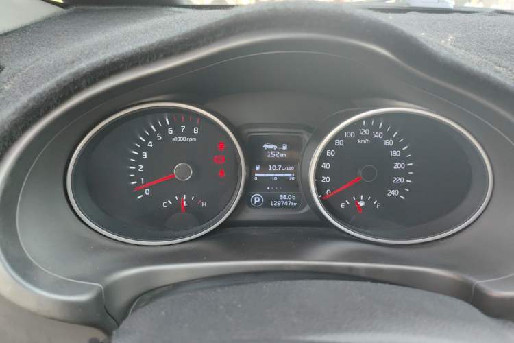 Used Kia Sportage R 2015 2.0L Automatic Two-Wheel Drive GLS Instrument Cluster