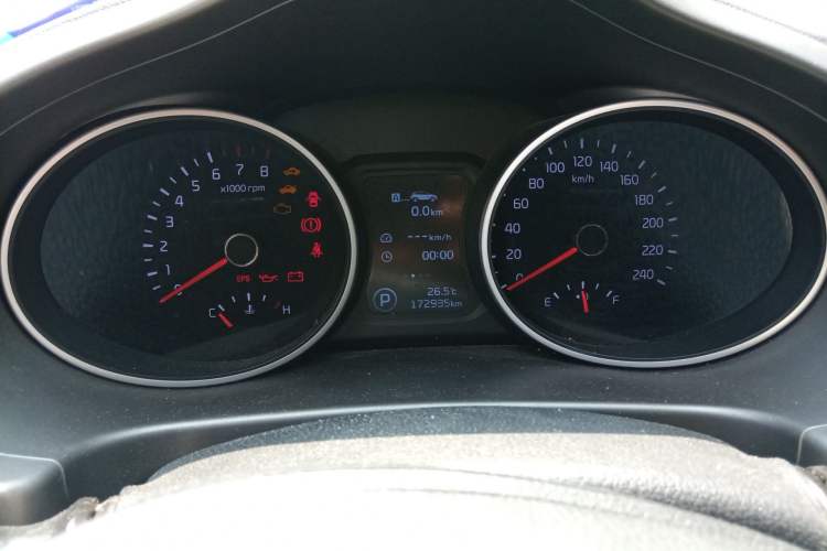 Used Kia Sportage R 2015 2.0L Automatic Two-Wheel Drive DLX Model Instrument Cluster