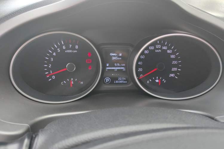 Used Kia Sportage R 2015 2.0L Automatic Two-Wheel Drive DLX Model Instrument Cluster