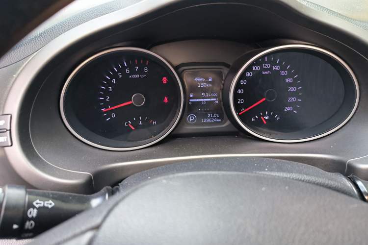 Used Kia Sportage R 2015 2.0L Automatic Two-Wheel Drive DLX Model Instrument Cluster