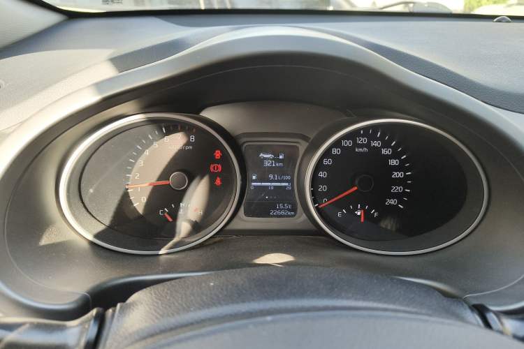 Used Kia Sportage R 2015 2.0L Manual Two-Wheel Drive GL Model Instrument Cluster