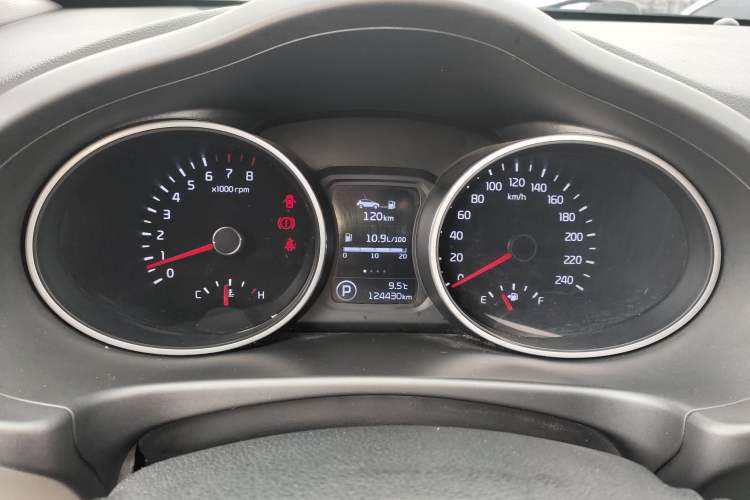 Used Kia Sportage R 2015 2.0L Automatic Two-Wheel Drive GL Instrument Cluster