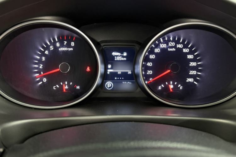 Used Kia Sportage R 2015 2.0L Automatic Two-Wheel Drive DLX Model Instrument Cluster