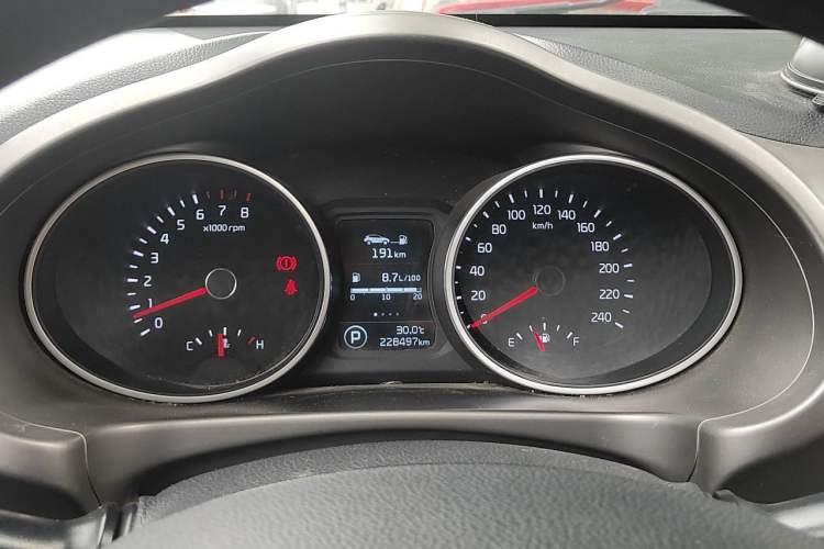 Used Kia Sportage R 2015 2.0L Automatic Two-Wheel Drive GL Instrument Cluster