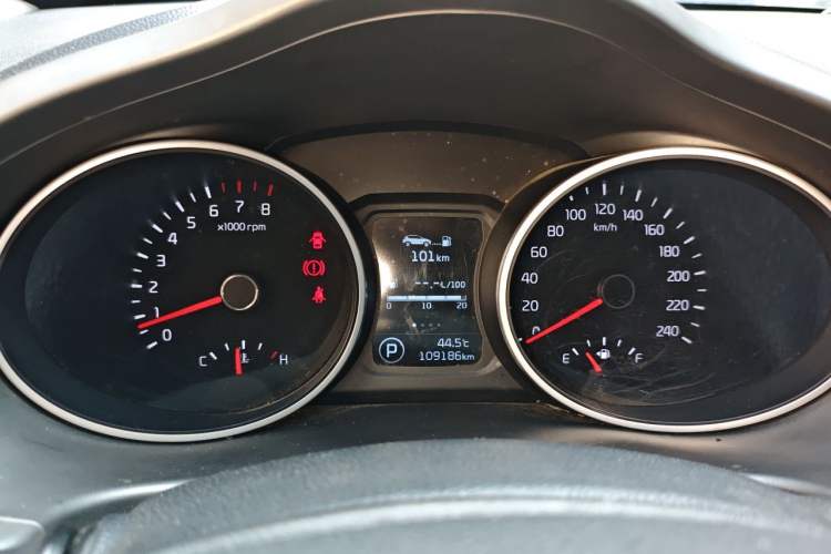 Used Kia Sportage R 2015 2.0L Automatic Two-Wheel Drive GLS Instrument Cluster