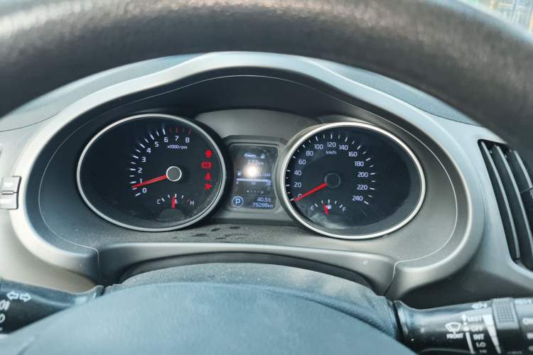 Used Kia Sportage R 2015 2.0L Automatic Two-Wheel Drive GL Instrument Cluster