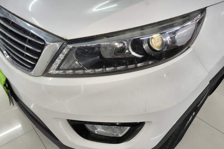 Used Kia Sportage R 2015 2.0L Automatic Two-Wheel Drive DLX Model Left Front Headlight