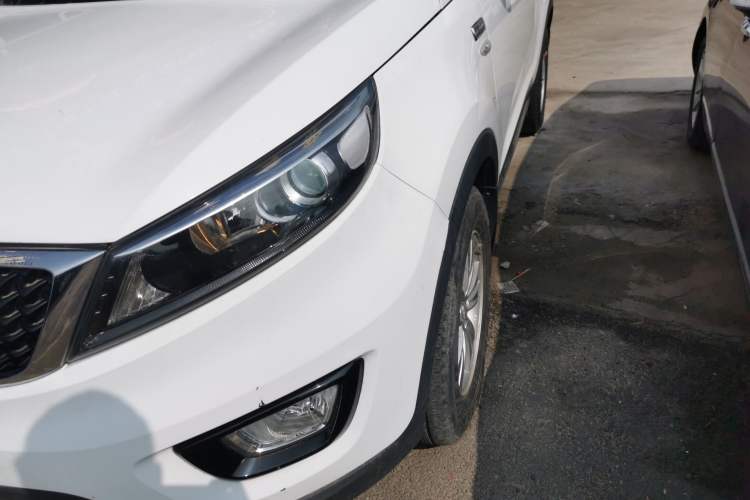 Used Kia Sportage R 2015 2.0L Automatic Two-Wheel Drive GL Left Front Headlight