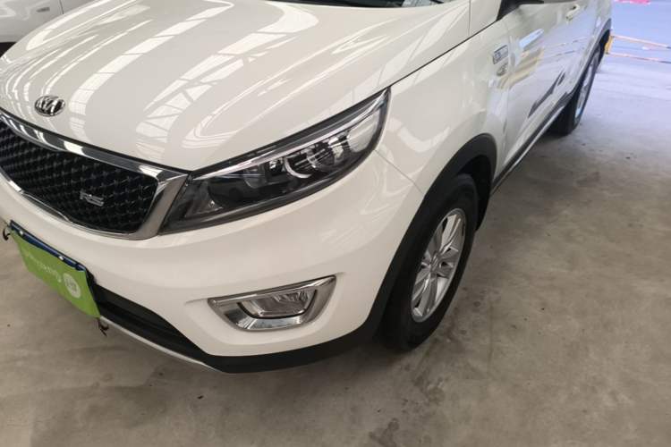 Used Kia Sportage R 2015 2.0L Automatic Two-Wheel Drive GL Left Front Headlight
