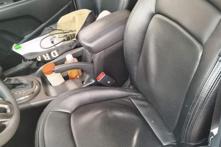 Used Kia Sportage R 2015 2.0L Automatic Two-Wheel Drive GL Left Front Seat