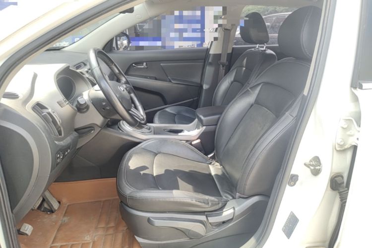 Used Kia Sportage R 2015 2.0L Automatic Two-Wheel Drive DLX Model Left Front Seat