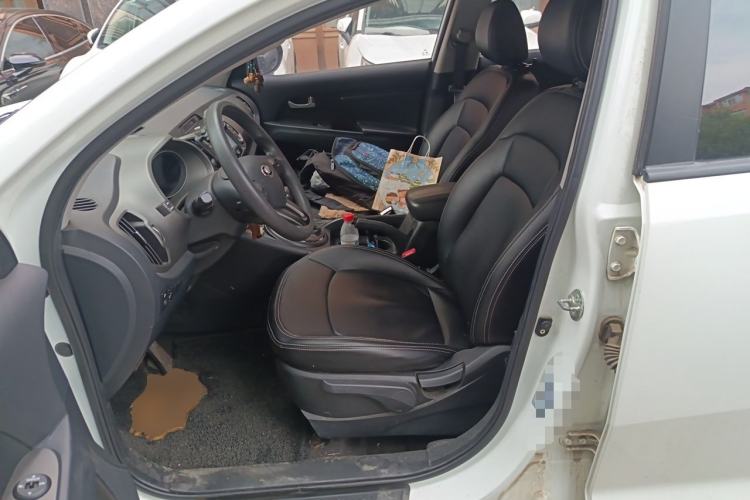 Used Kia Sportage R 2015 2.0L Automatic Two-Wheel Drive GL Left Front Seat