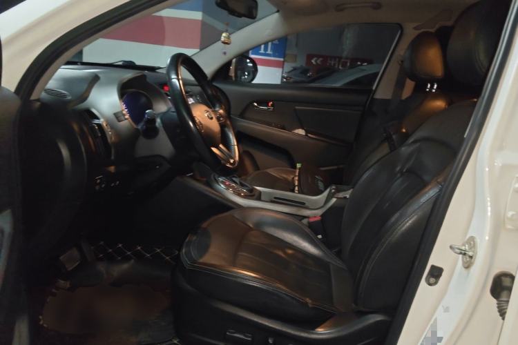 Used Kia Sportage R 2015 2.0L Automatic 2WD Premium Edition Left Front Seat