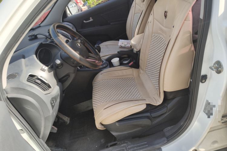 Used Kia Sportage R 2015 2.0L Manual Two-Wheel Drive GL Model Left Front Seat