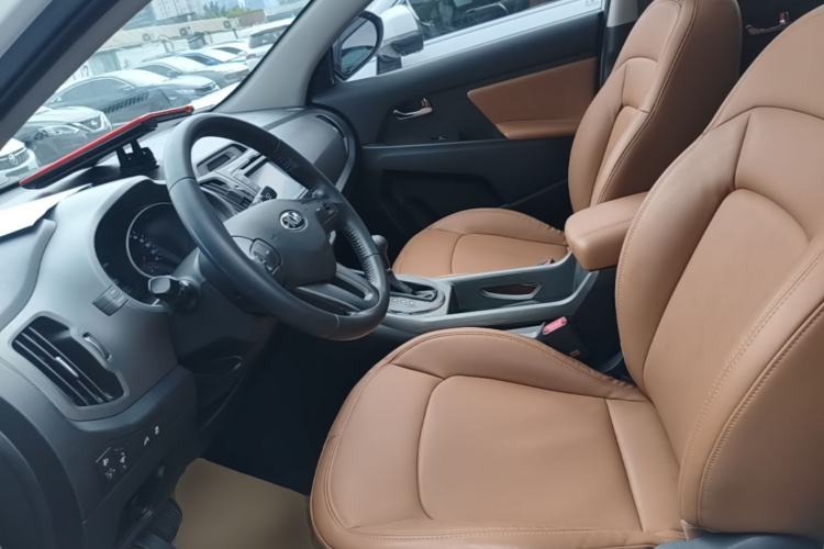 Used Kia Sportage R 2015 2.0L Automatic Two-Wheel Drive GLS Left Front Seat