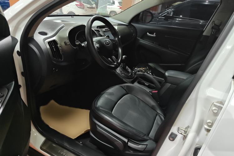 Used Kia Sportage R 2015 2.0L Automatic Two-Wheel Drive GL Left Front Seat