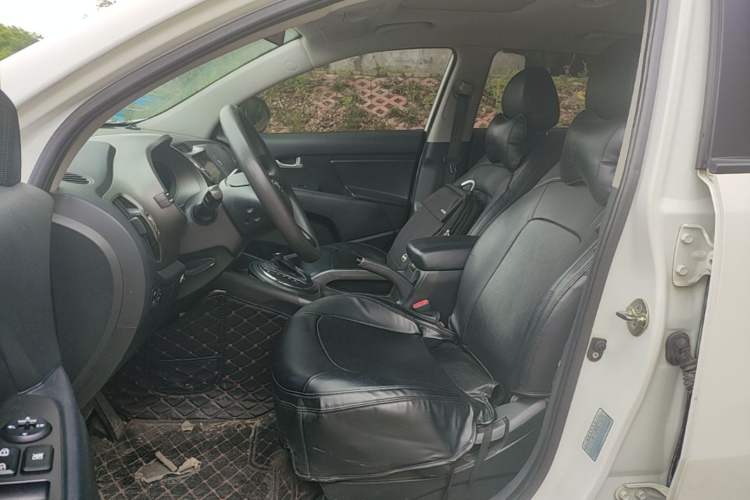 Used Kia Sportage R 2015 2.0L Automatic Two-Wheel Drive GL Left Front Seat