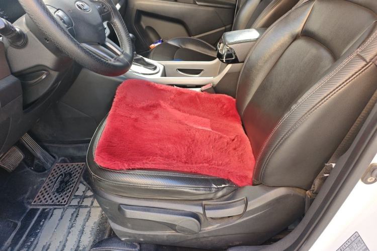 Used Kia Sportage R 2015 2.0L Automatic Two-Wheel Drive DLX Model Left Front Seat