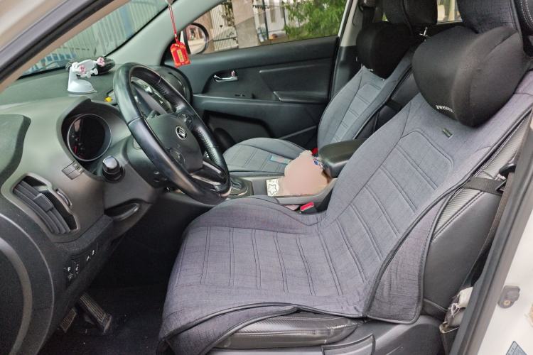 Used Kia Sportage R 2015 2.0L Automatic Two-Wheel Drive DLX Model Left Front Seat
