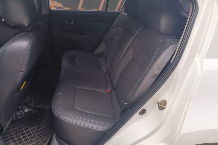 Used Kia Sportage R 2015 2.0L Automatic Two-Wheel Drive DLX Model Left Rear Seat