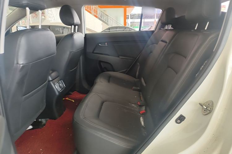 Used Kia Sportage R 2015 2.0L Automatic Two-Wheel Drive DLX Model Left Rear Seat
