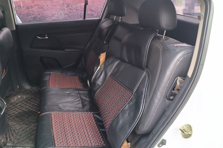 Used Kia Sportage R 2015 2.0L Automatic Two-Wheel Drive DLX Model Left Rear Seat