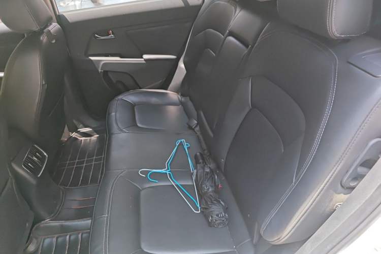 Used Kia Sportage R 2015 2.0L Automatic Two-Wheel Drive DLX Model Left Rear Seat