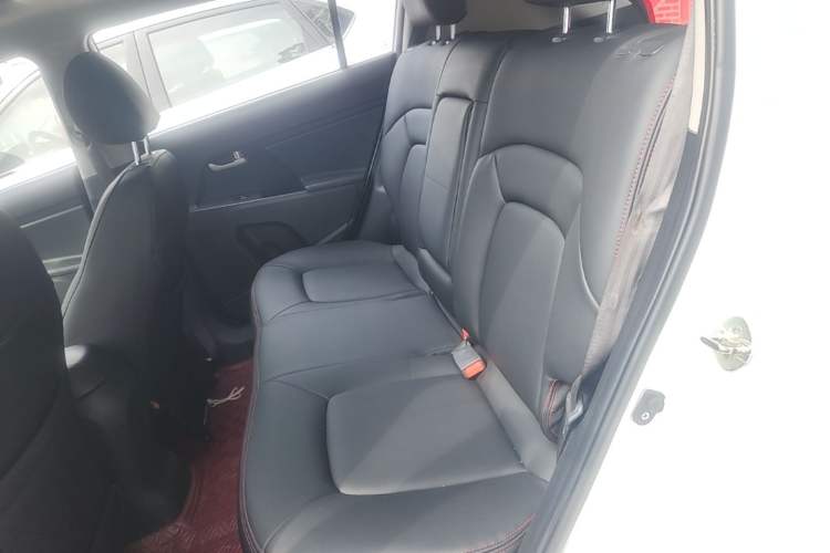 Used Kia Sportage R 2015 2.0L Automatic Two-Wheel Drive GL Left Rear Seat