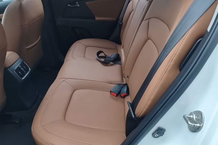 Used Kia Sportage R 2015 2.0L Automatic Two-Wheel Drive GLS Left Rear Seat
