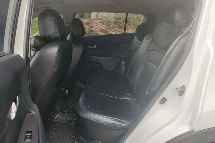 Used Kia Sportage R 2015 2.0L Automatic Two-Wheel Drive GL Left Rear Seat