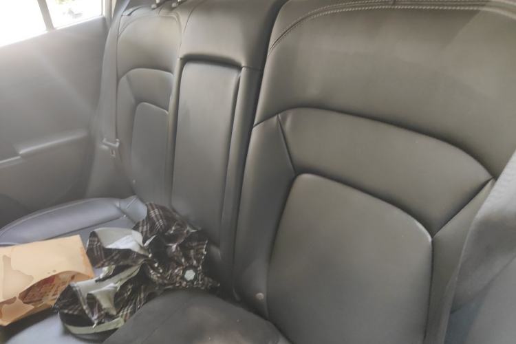 Used Kia Sportage R 2015 2.0L Automatic Two-Wheel Drive DLX Model Left Rear Seat