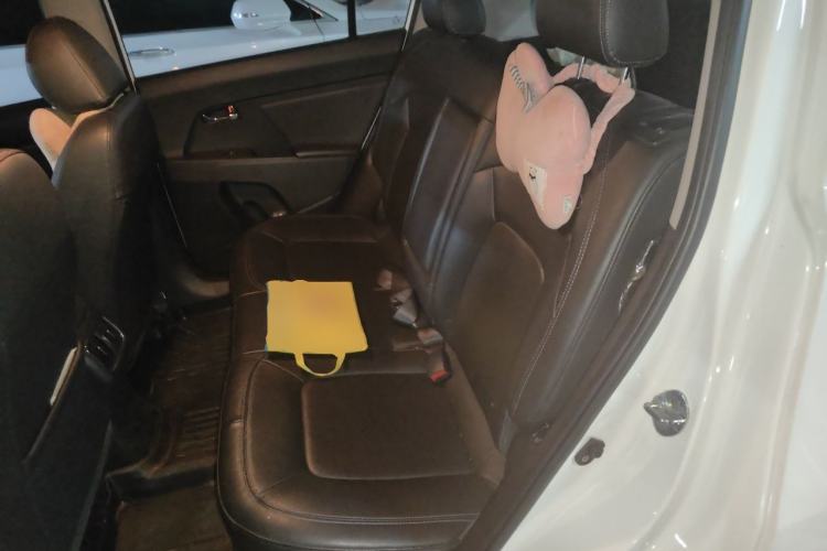 Used Kia Sportage R 2015 2.0L Automatic Two-Wheel Drive DLX Model Left Rear Seat