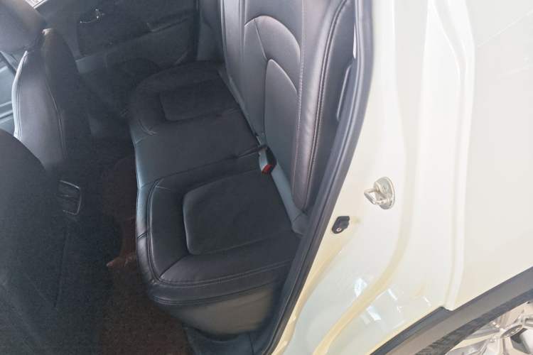 Used Kia Sportage R 2015 2.0L Automatic Two-Wheel Drive GLS Left Rear Seat