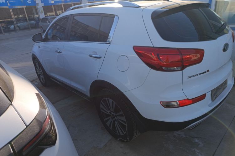 Used Kia Sportage R 2015 2.0L Automatic Two-Wheel Drive DLX Model Left Side