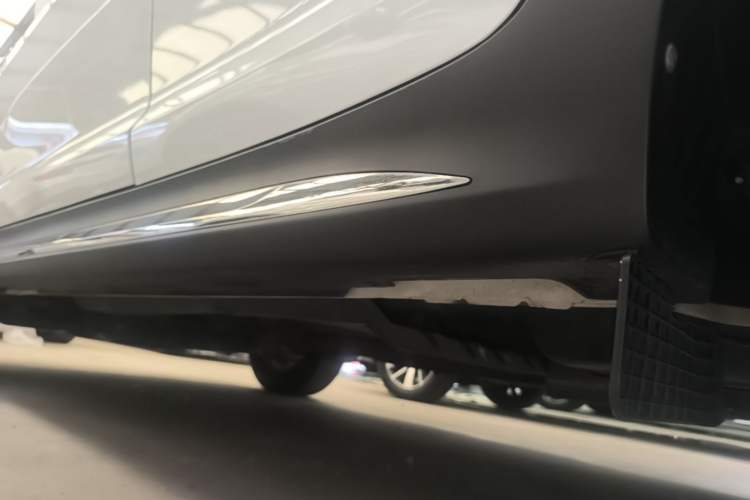 Used Kia Sportage R 2015 2.0L Automatic Two-Wheel Drive GL Left Side Sill