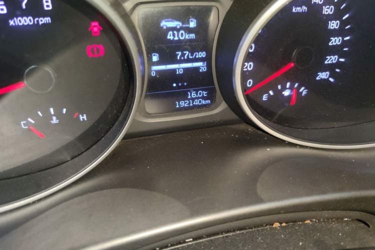 Used Kia Sportage R 2015 2.0L Manual Two-Wheel Drive GL Model Odometer Close Up