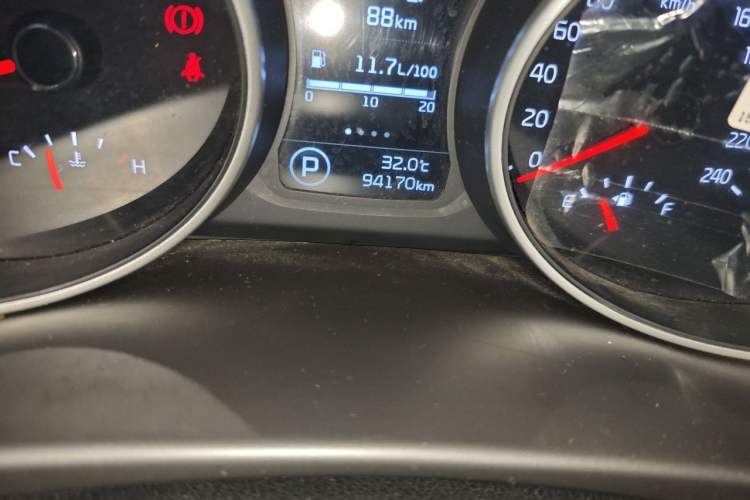 Used Kia Sportage R 2015 2.0L Automatic Two-Wheel Drive GL Odometer Close Up
