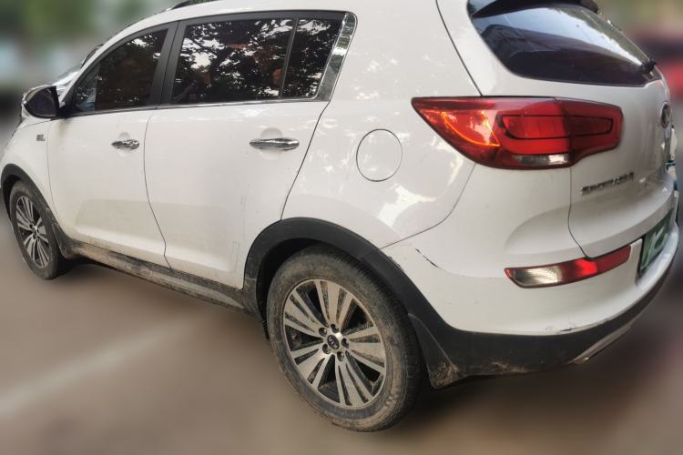 Used Kia Sportage R 2015 2.0L Automatic Two-Wheel Drive DLX Model Rear Left 45 Deg