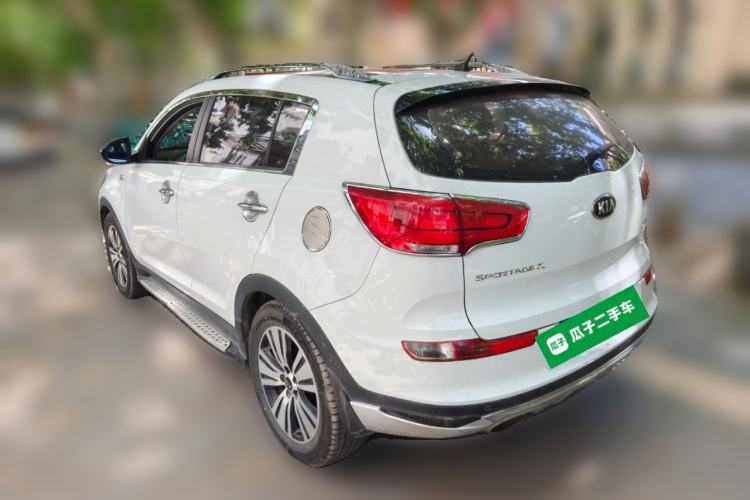 Used Kia Sportage R 2015 2.0L Automatic Two-Wheel Drive DLX Model Rear Left 45 Deg