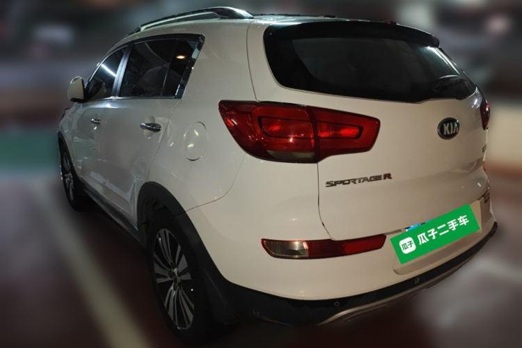 Used Kia Sportage R 2015 2.0L Automatic Two-Wheel Drive DLX Model Rear Left 45 Deg