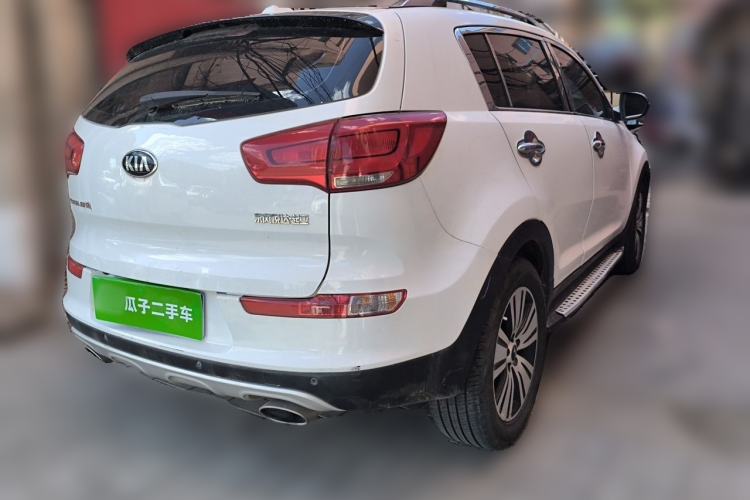Used Kia Sportage R 2015 2.0L Automatic Two-Wheel Drive DLX Model Rear Right 45 Deg