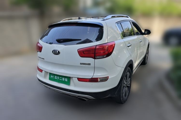 Used Kia Sportage R 2015 2.0L Automatic Two-Wheel Drive DLX Model Rear Right 45 Deg