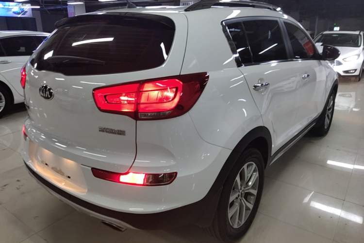 Used Kia Sportage R 2015 2.0L Automatic Two-Wheel Drive GLS Rear Right 45 Deg